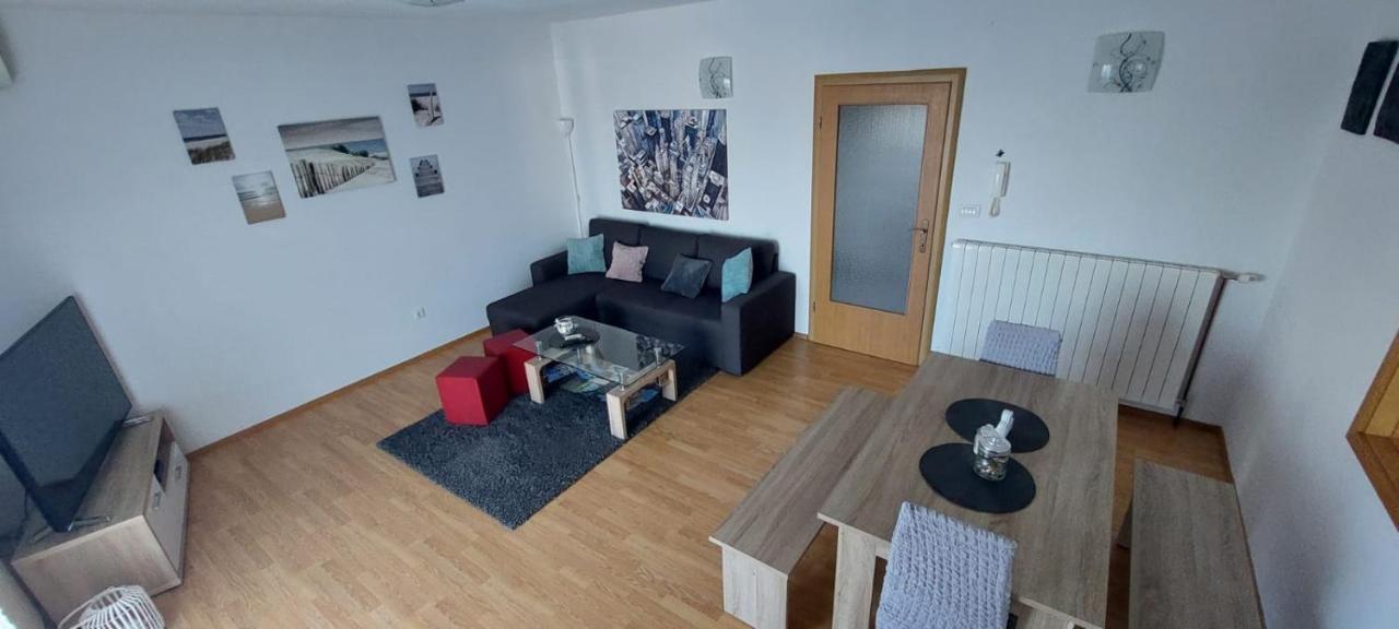 Apartment M&M With Private Pool Kučine Dış mekan fotoğraf