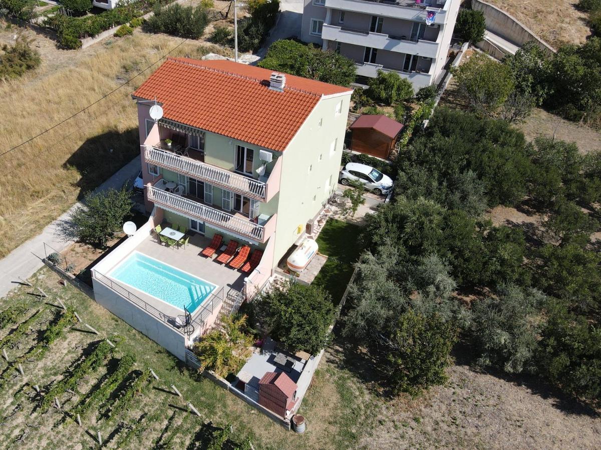 Apartment M&M With Private Pool Kučine Dış mekan fotoğraf